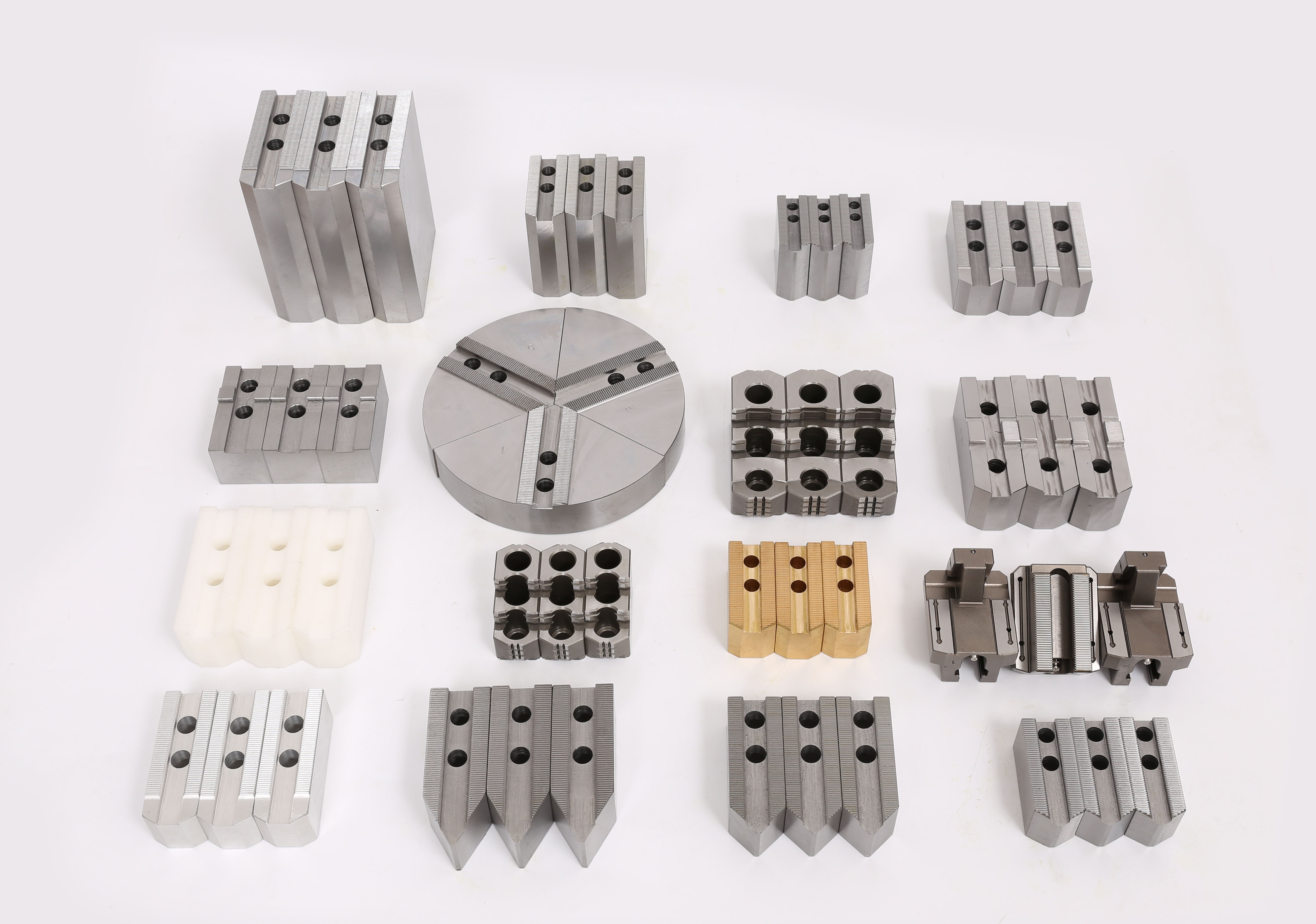 1744684287756441.jpg e2c47b913fc621a3cec2d663fa488d34_20190726093016_58252.jpg